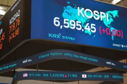 Painel de cotações do índice Kospi. Imagem de arquivo.