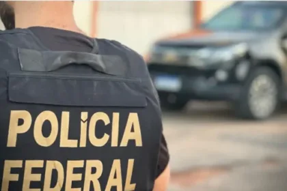 Operação policial mira facção criminosa com dezenas de mandados na Bahia e em São Paulo