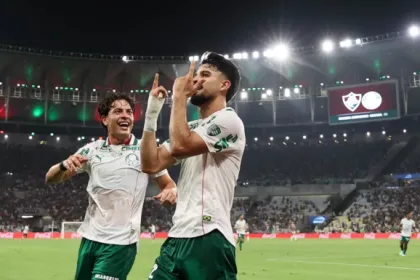 Palmeiras vence o Fluminense no Maracanã e abre vantagem na Libertadores