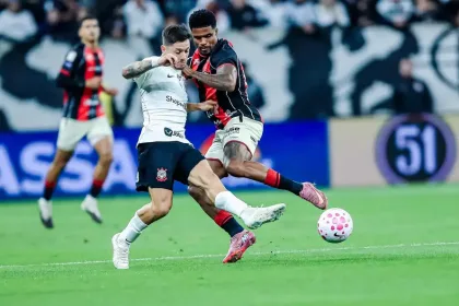 Corinthians empata com Vitória e risco de queda sobe para 43,1%
