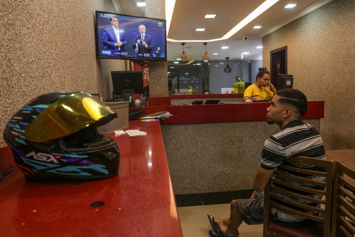 Fenaj pede revisão das regras de debates após confronto na Band