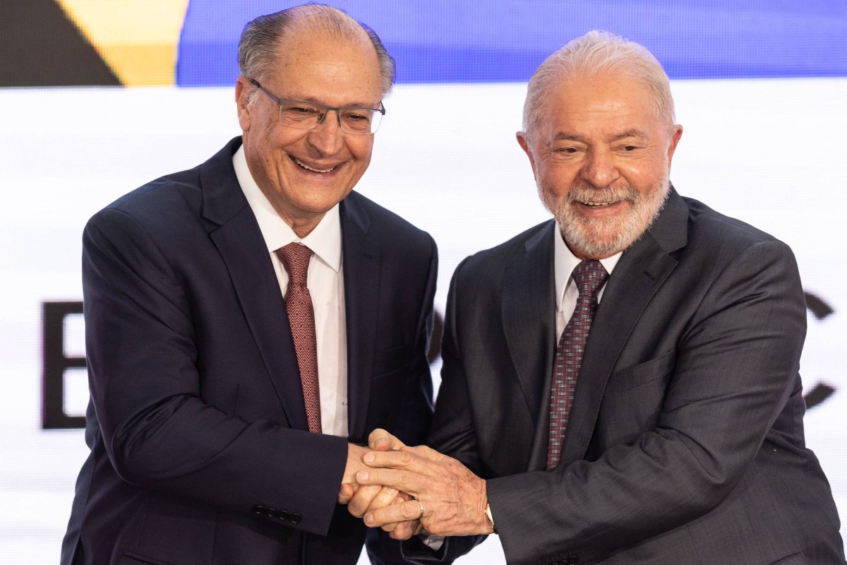 Novo pede ao TSE cassação da chapa de Lula e Alckmin