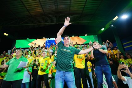 Flávio reforça apelo ao voto na reta final da campanha
