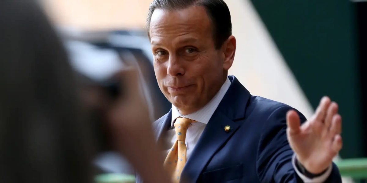 Doria anuncia voto em Flávio e critica condução do governo Lula