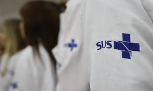 Seleção de médicos especialistas tem 224 vagas imediatas
