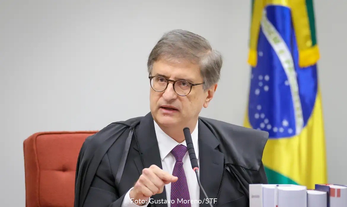 PGR rejeita investigar Mendonça por abuso no caso envolvendo Moraes